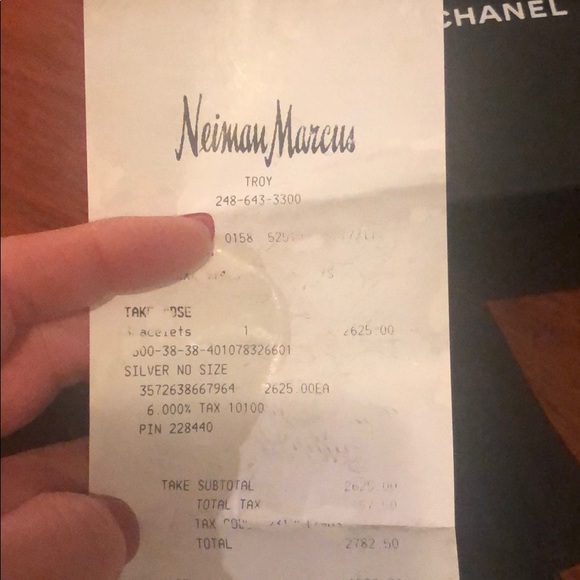 CHANEL Crystal Bracelet - Picture 7 of 8